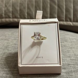 Cubic zirconia gold Princess cut ring